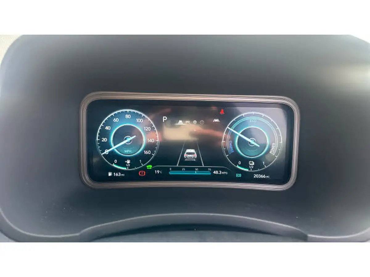 2021-hyundai-kona-16-gdi-se-connect-big-17