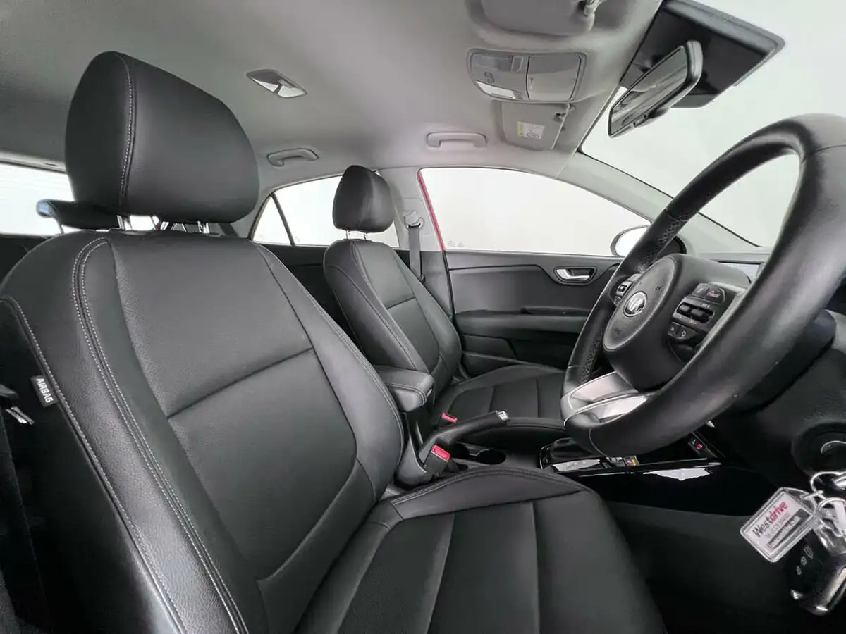 2018-kia-rio-14-3-big-15