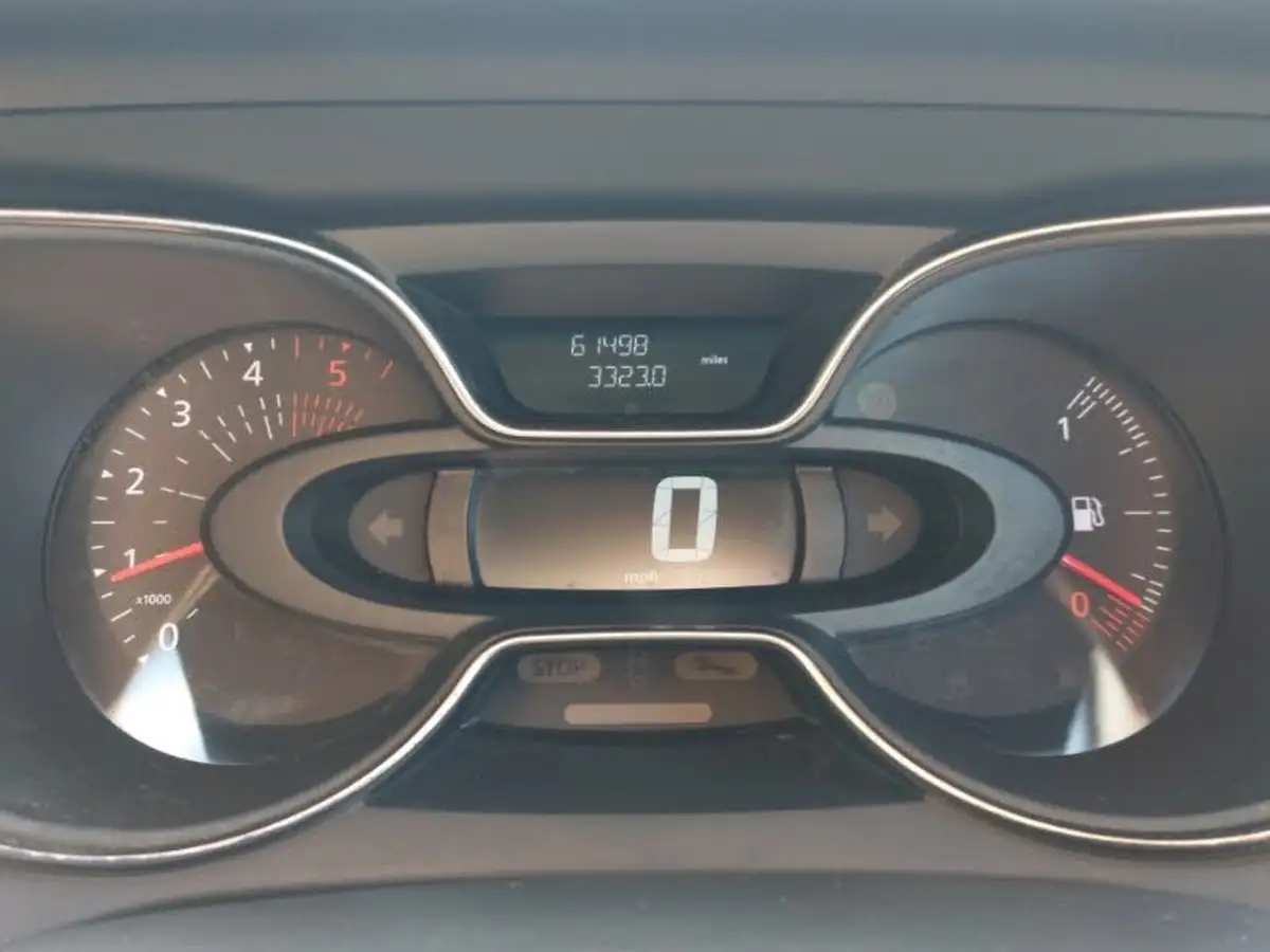 2019-renault-captur-15dci-iconic-90bhp-energy-ss-big-18