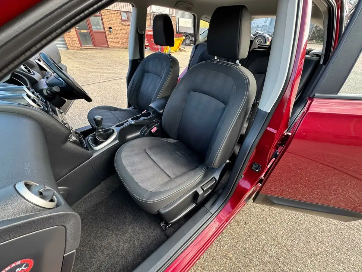 2010-nissan-qashqai-15td-acenta-big-44