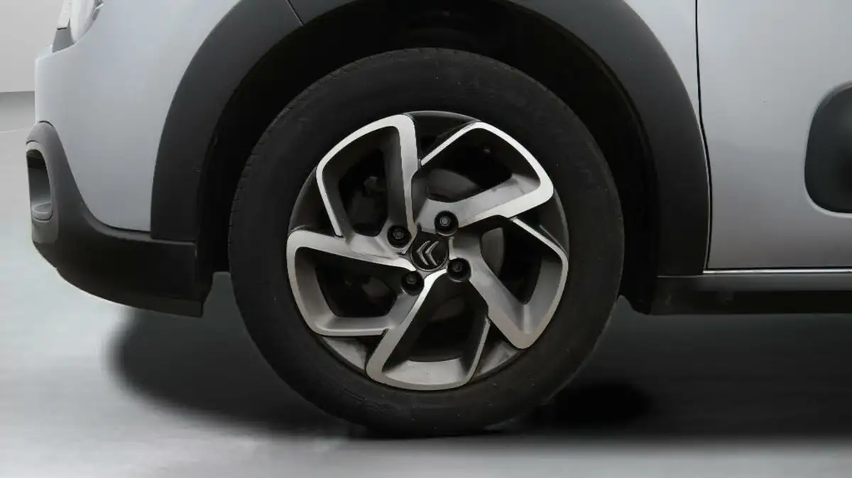 2020-citroen-c3-12-puretech-flair-83ps-big-18