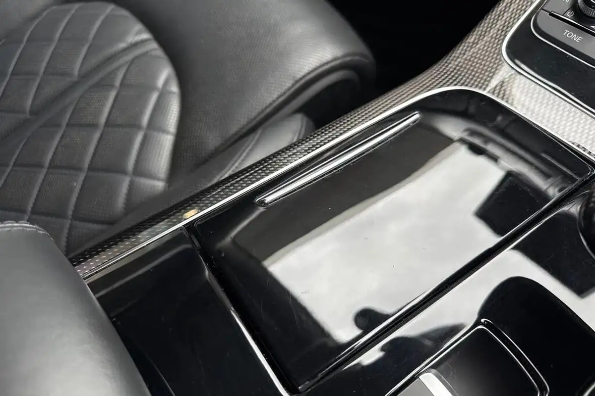 2016-audi-s8-40-tfsi-quattro-520ps-big-46