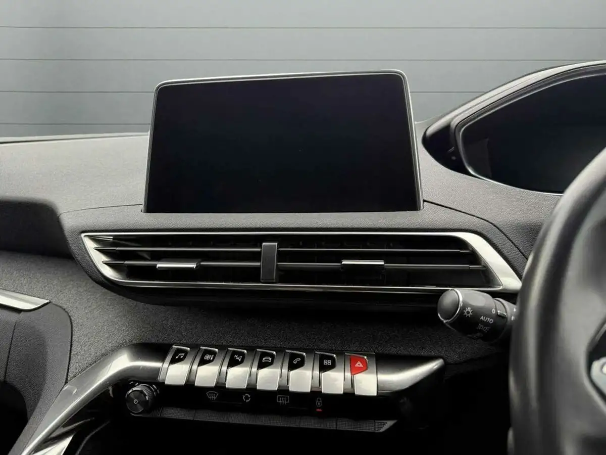 2020-peugeot-3008-suv-12-puretech-allure-eat8-big-20