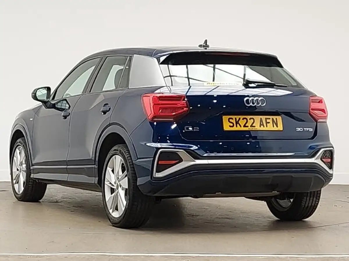 2022-audi-q2-10-30-tfsi-s-line-big-1