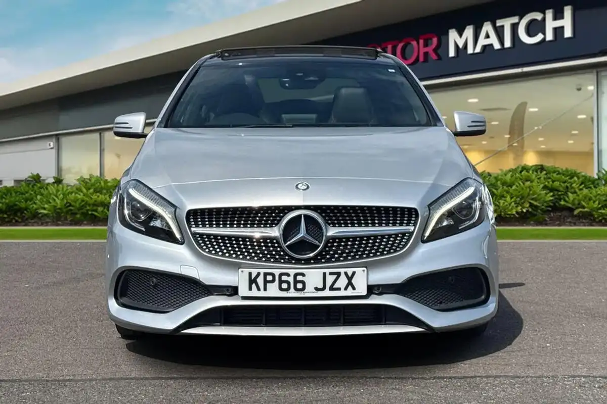 2016-mercedes-benz-a-class-big-5