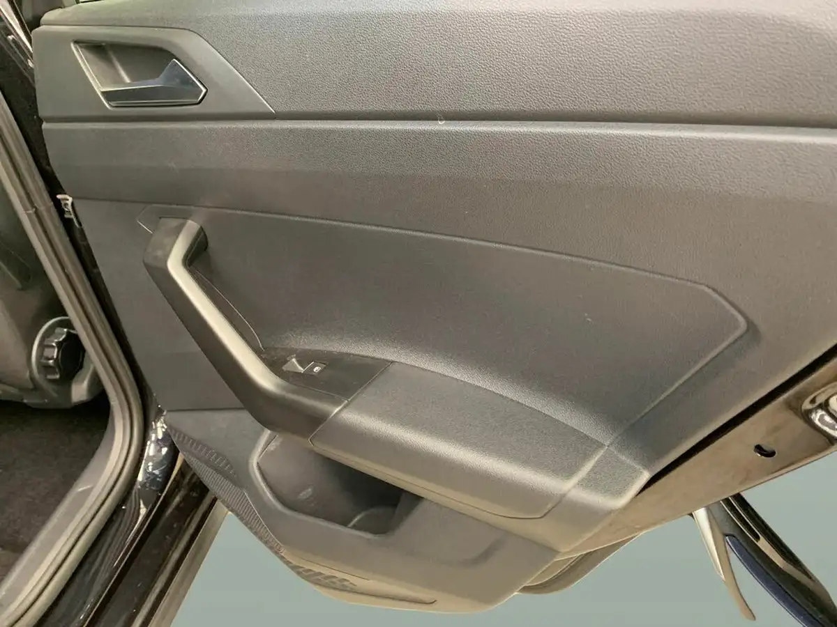 2022-volkswagen-polo-10-tsi-r-line-95ps-dsg-big-25