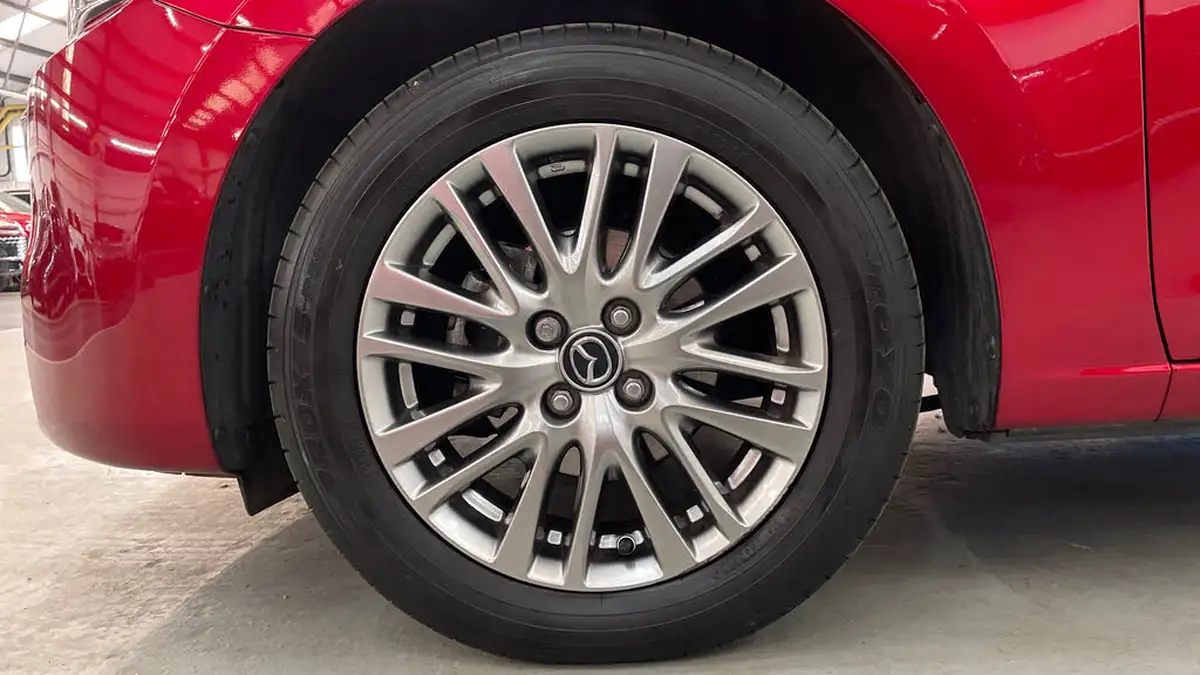 2024-mazda-mazda2-15-e-skyactiv-g-exclusive-line-big-16