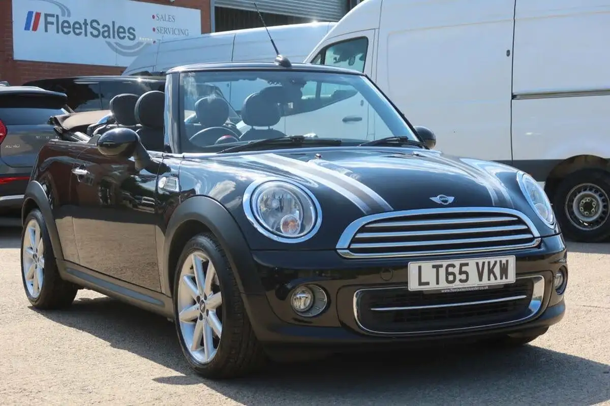 2015-mini-cooper-16-cooper-highgate-ss-auto-big-12