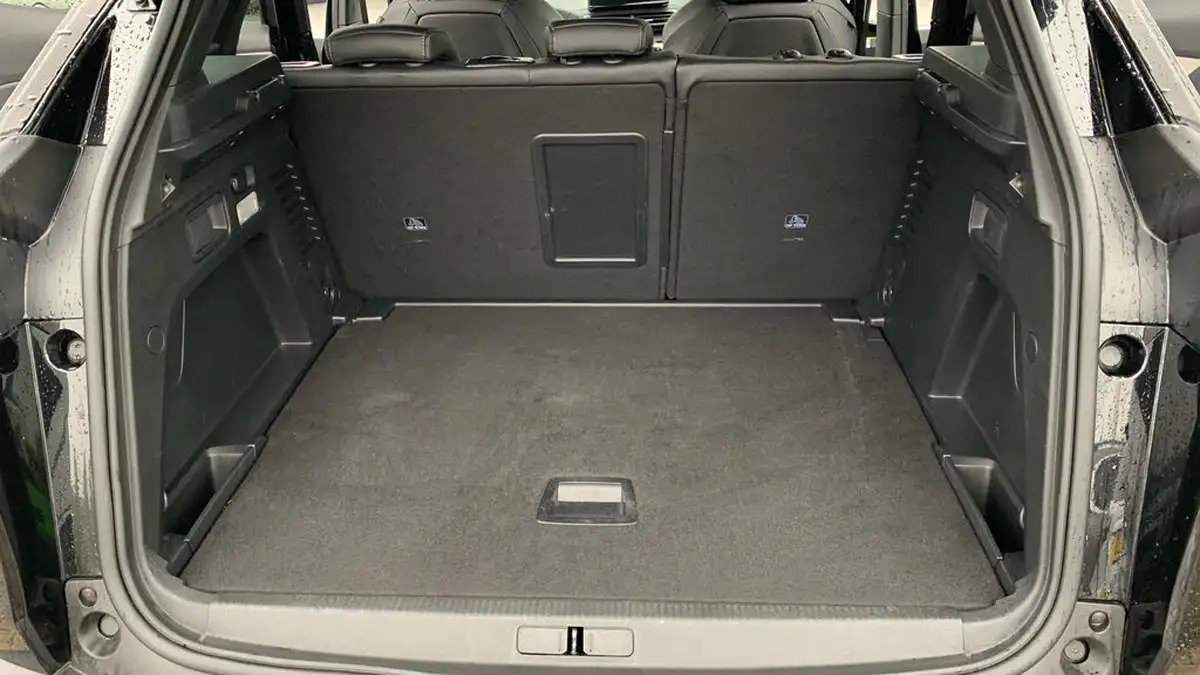 2024-peugeot-3008-suv-12-puretech-gt-136ps-hybrid-e-dsc6-big-18