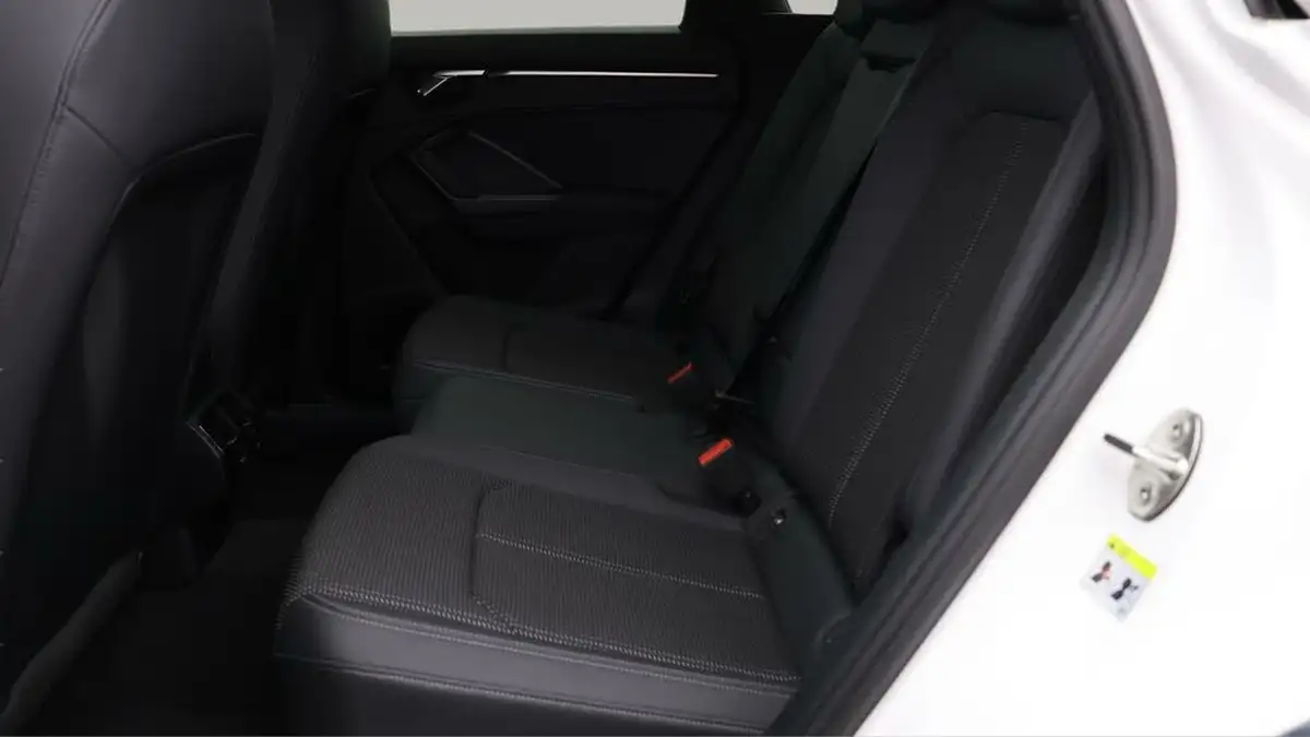 2022-audi-q3-15-35-tfsi-black-edition-codcomfort-sound-pack-station-wagon-big-15