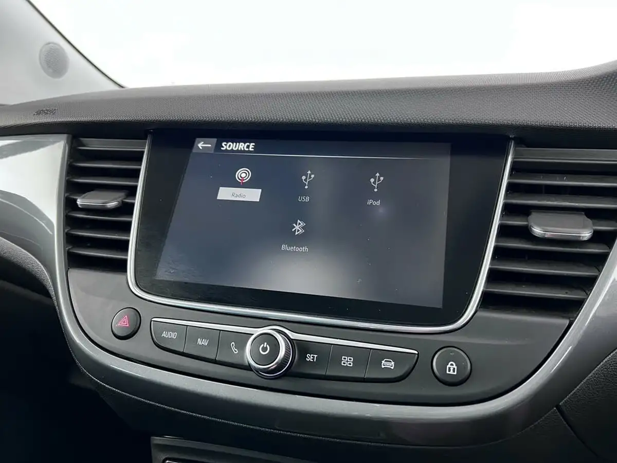 2020-vauxhall-crossland-x-12-elite-nav-130ps-turbo-big-32