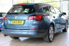 2013-vauxhall-astra-20td-sri-ss-estate-small-7