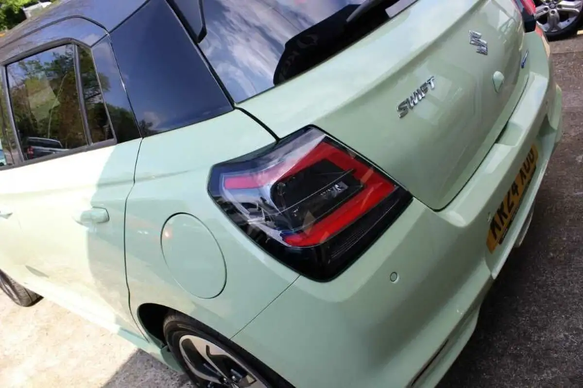 2024-suzuki-swift-big-18