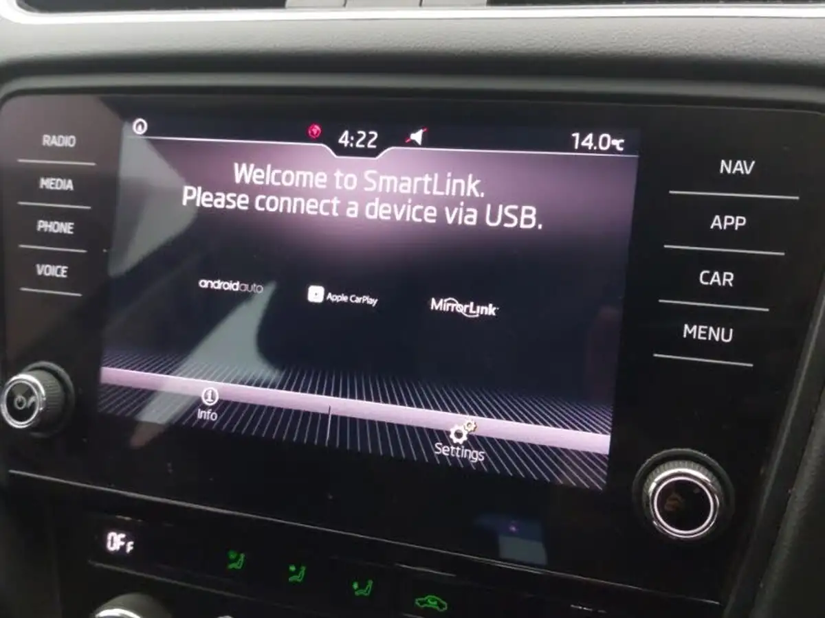 2018-skoda-octavia-10-tsi-se-technology-estate-dsg-big-14