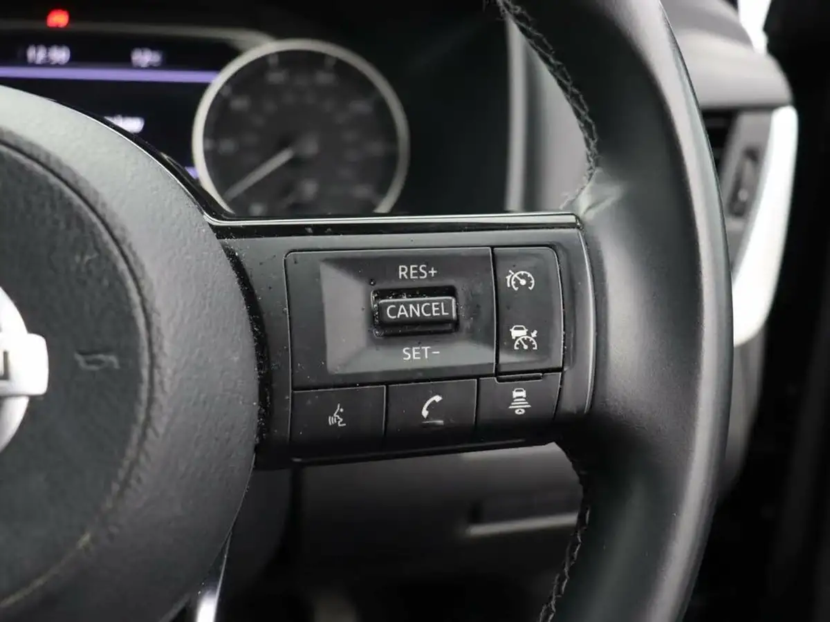 2022-nissan-qashqai-13-dig-t-acenta-premium-140ps-big-31