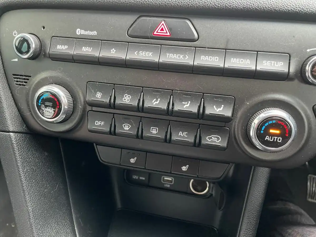 2021-kia-sportage-16crdi-2-134bhp-48v-big-17