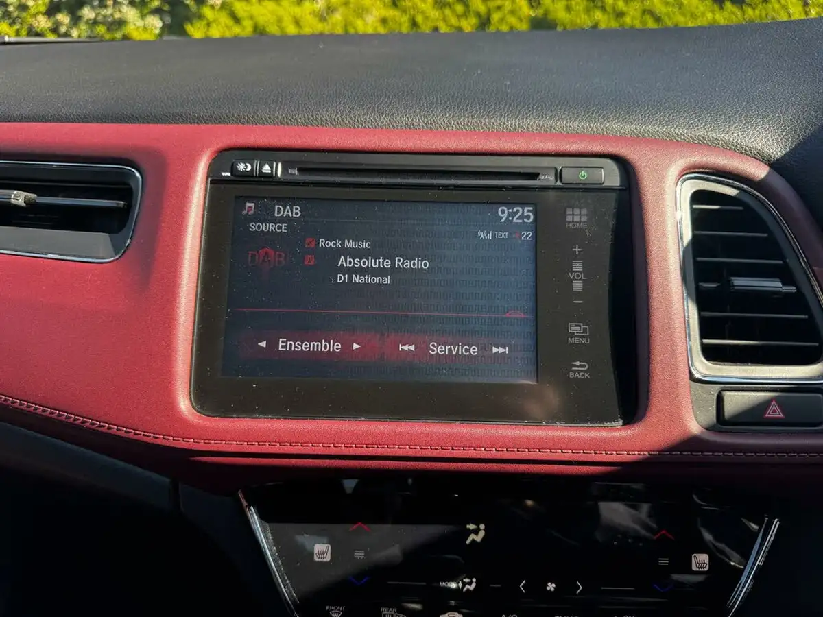2020-honda-hr-v-15-i-vtec-sport-big-71