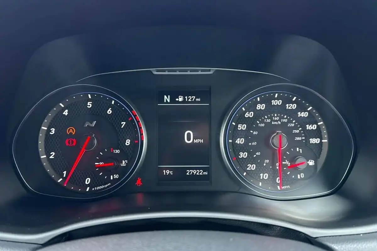 2018-hyundai-i30-n-20-t-gdi-n-performance-big-37