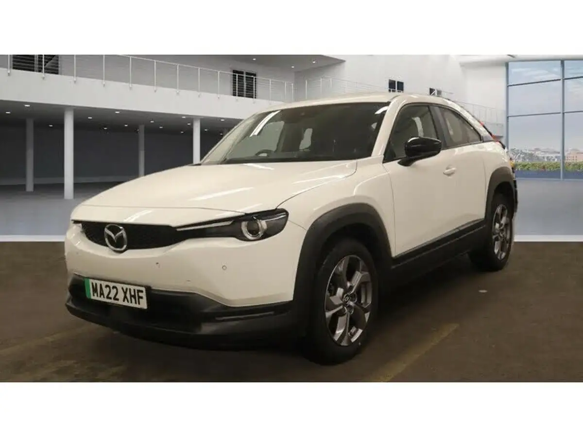 2022-mazda-mx-30-e-se-l-lux-big-3