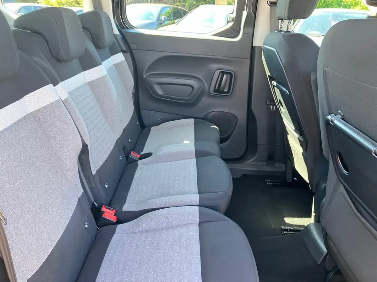2024-citroen-berlingo-e-plus-m-size-big-34