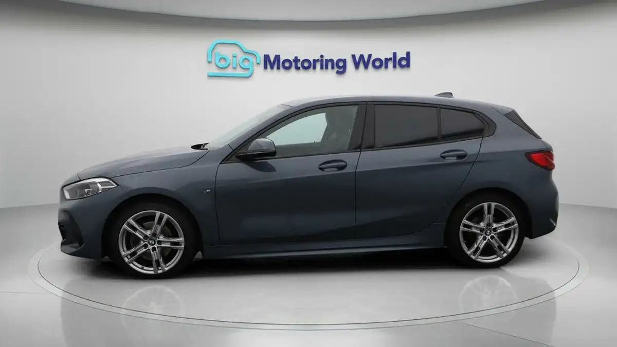 2024-bmw-1-series-15-118i-m-sport-lcp-dct-big-4