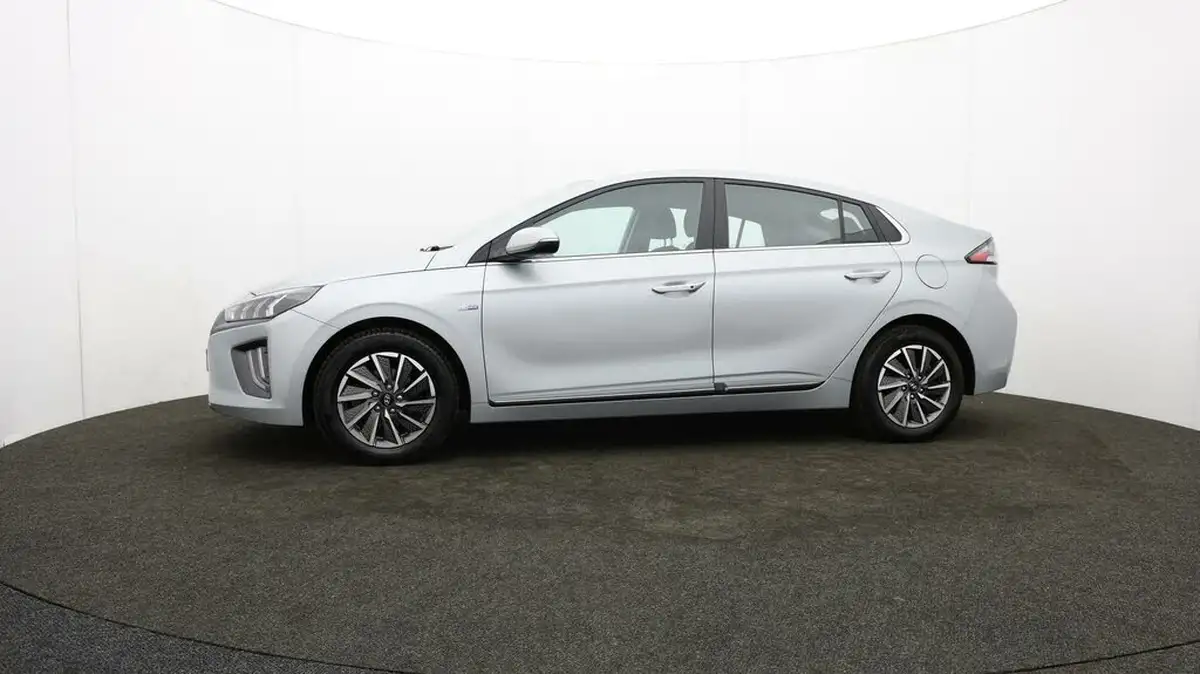 2021-hyundai-ioniq-e-premium-electric-100kw-big-65