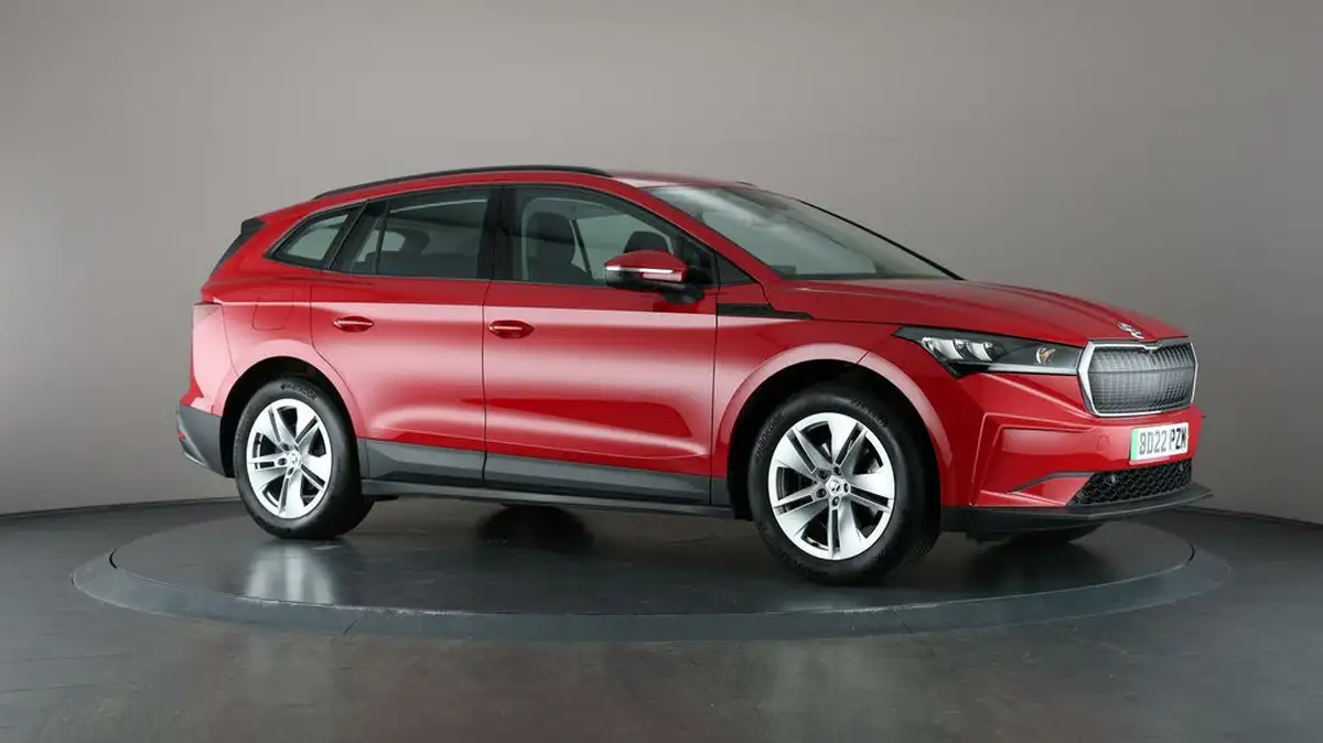 2022-skoda-enyaq-e-60-big-56