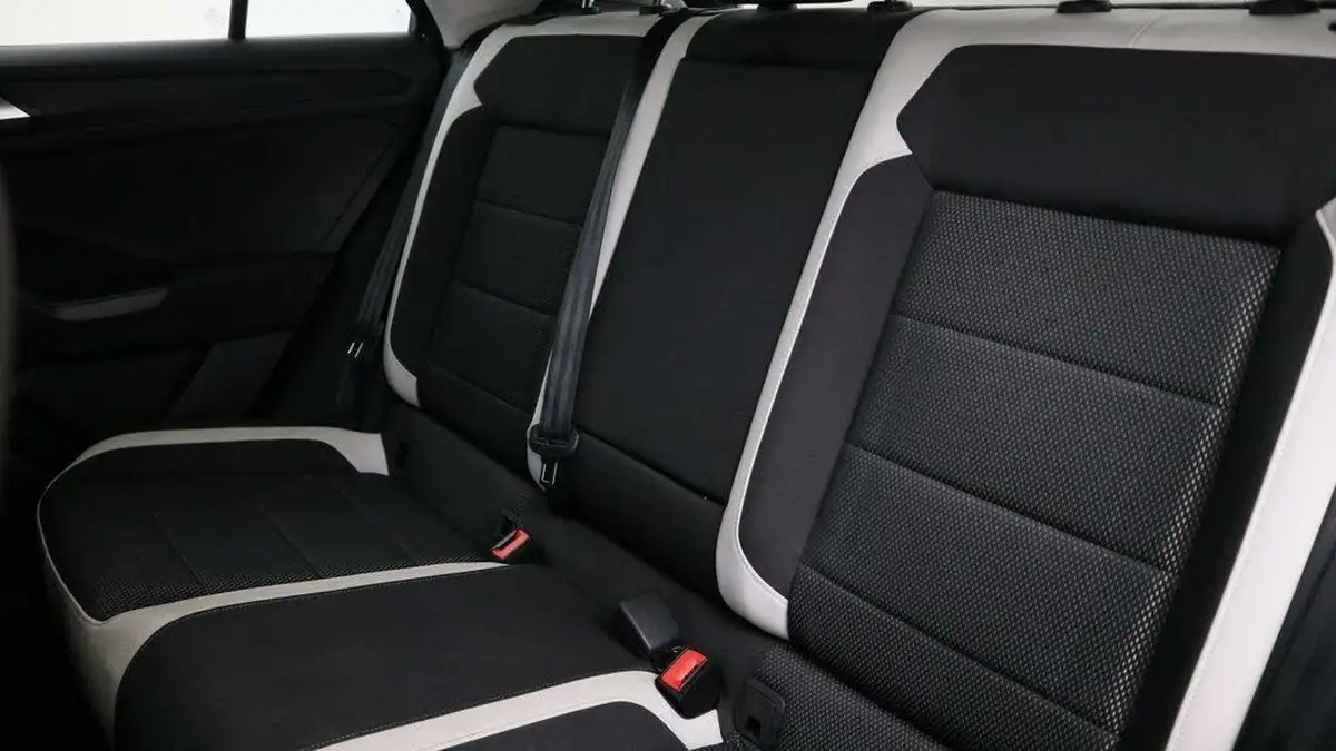 2021-volkswagen-t-roc-15-tsi-sel-big-6