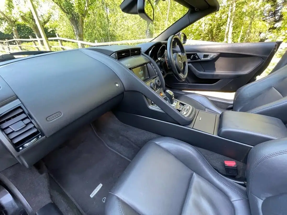 2017-jaguar-f-type-30-v6-sc-s-convertible-auto-big-45