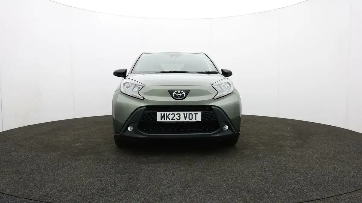 2023-toyota-aygo-x-10-vvt-i-edge-big-45