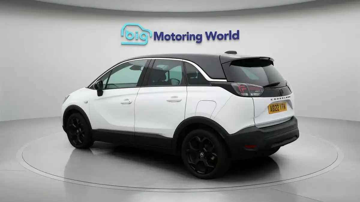 2022-vauxhall-crossland-12i-gs-line-big-5
