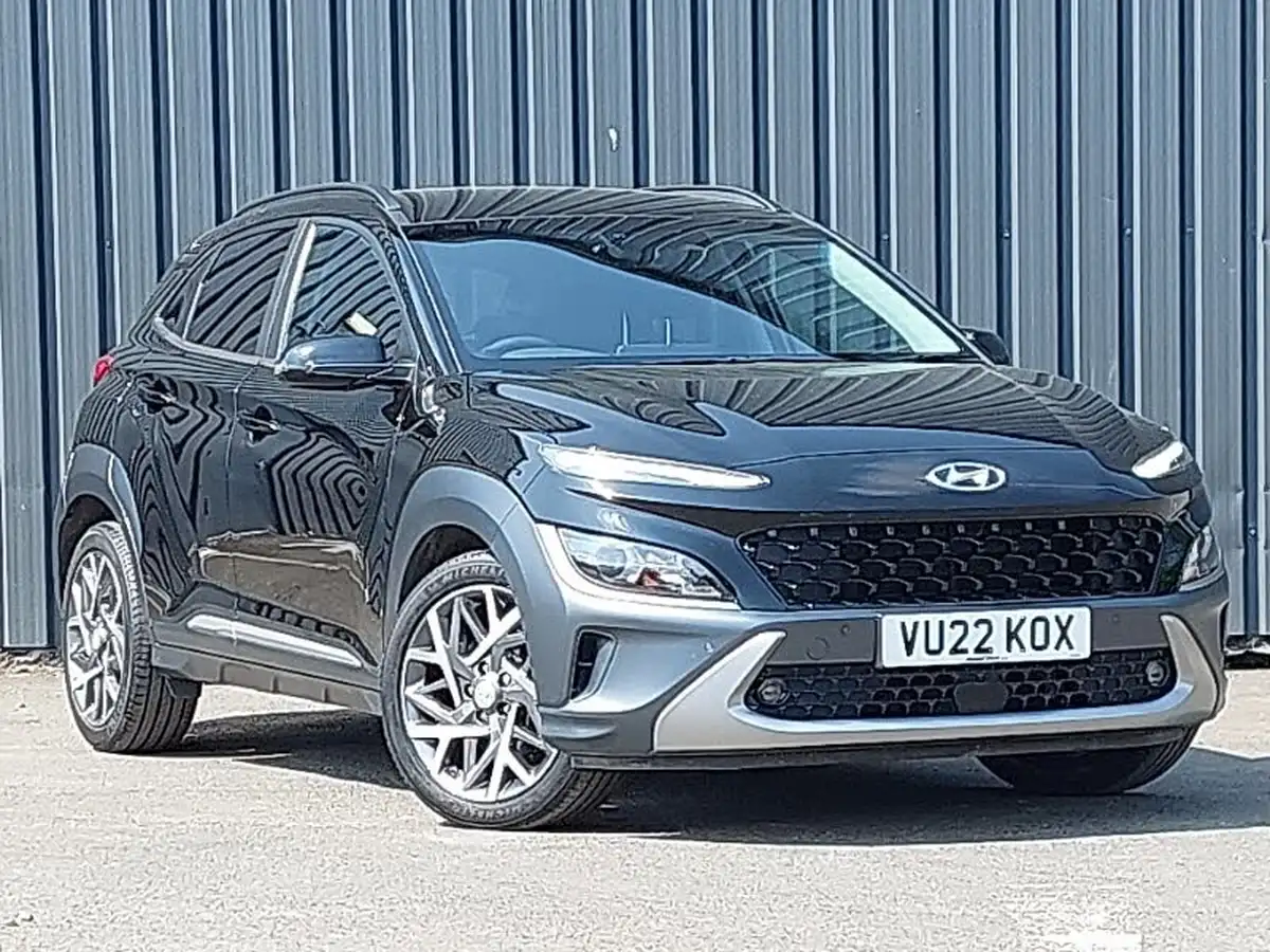 2022-hyundai-kona-16-gdi-premium-big-0