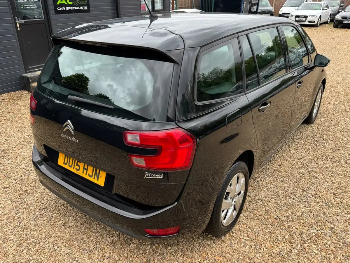 2015-citroen-grand-c4-picasso-16e-hdi-vtr-115ps-big-12