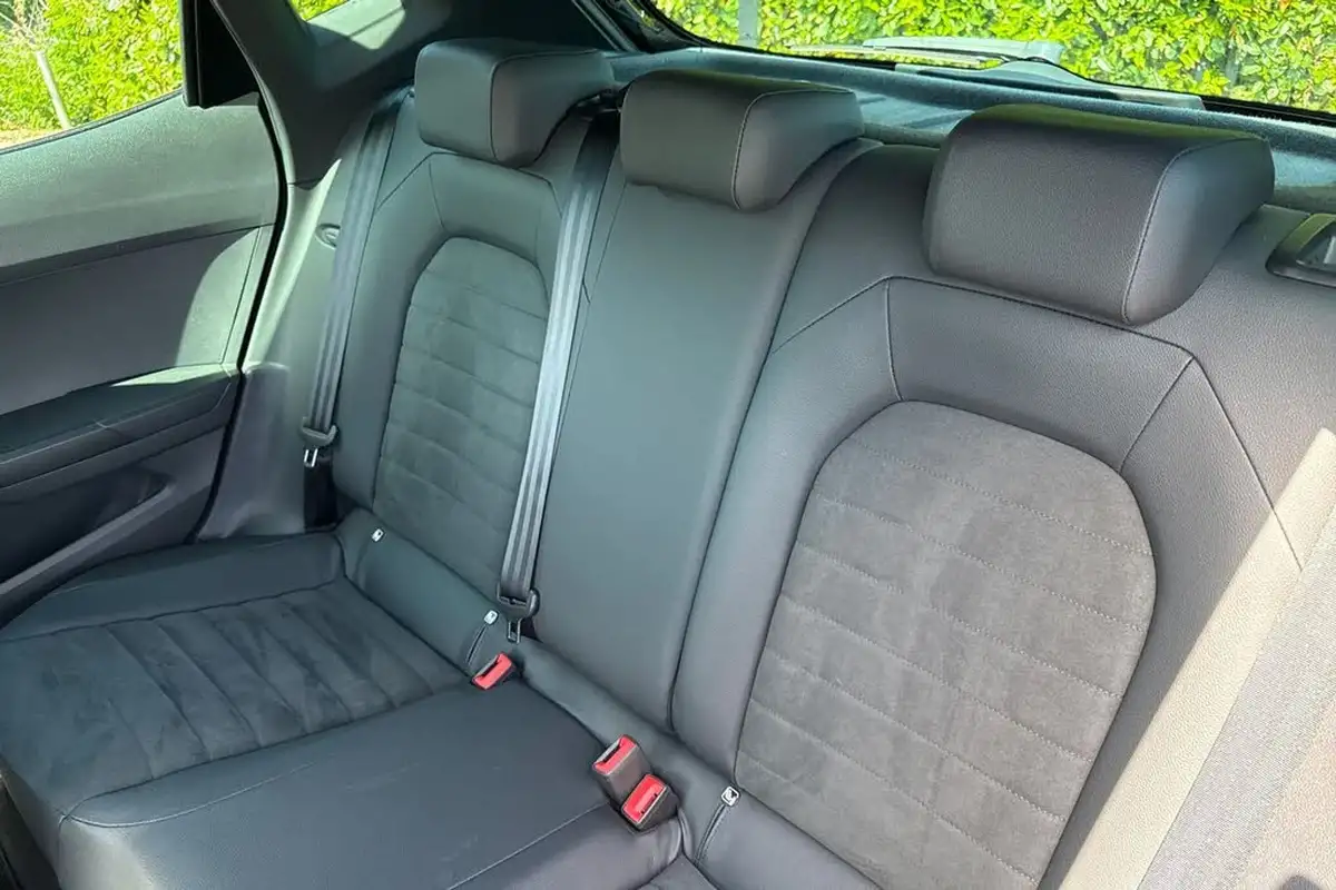 2021-seat-ibiza-10-tsi-fr-sport-110ps-big-18