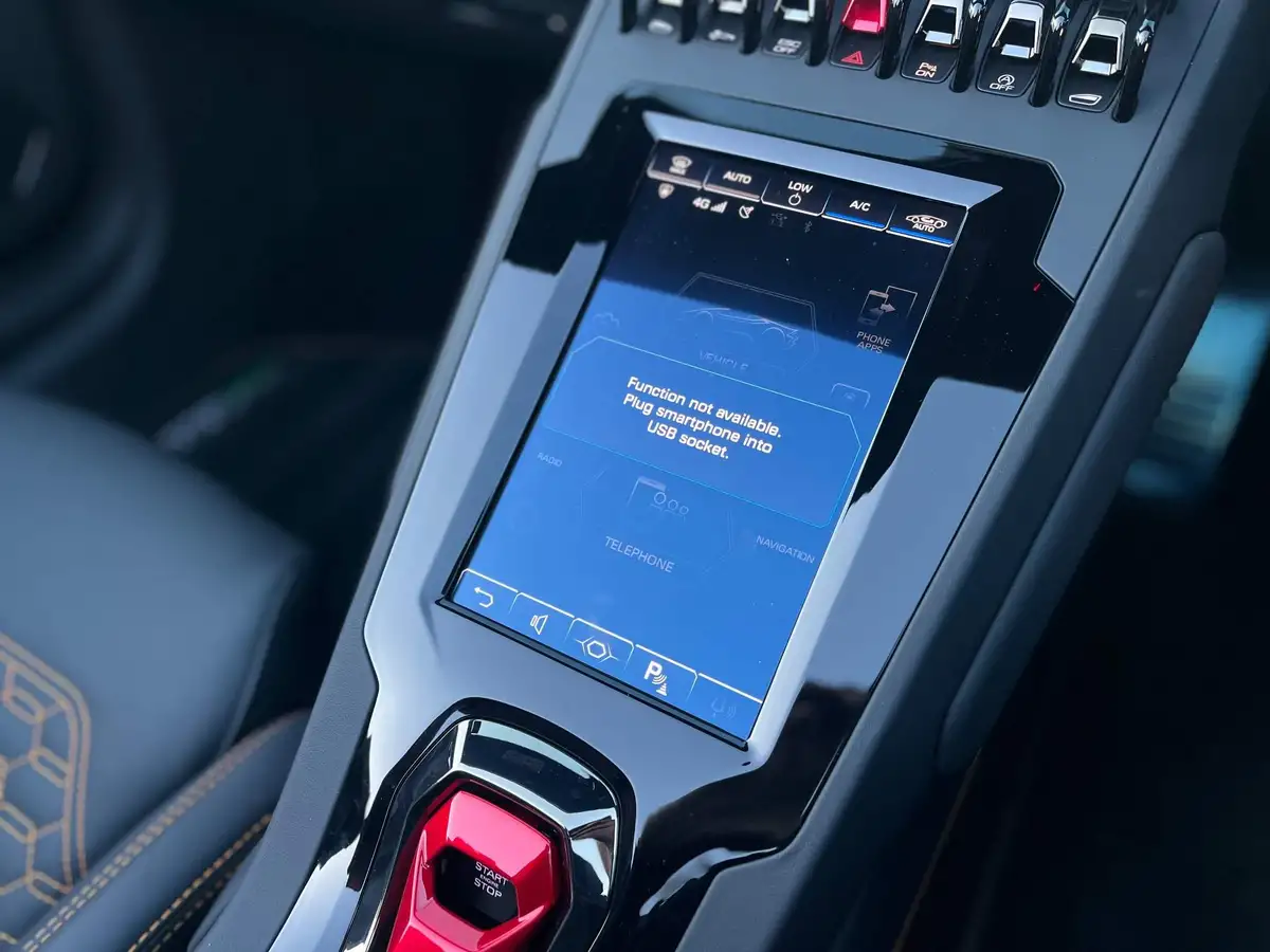 2023-lamborghini-huracan-52-evo-big-27