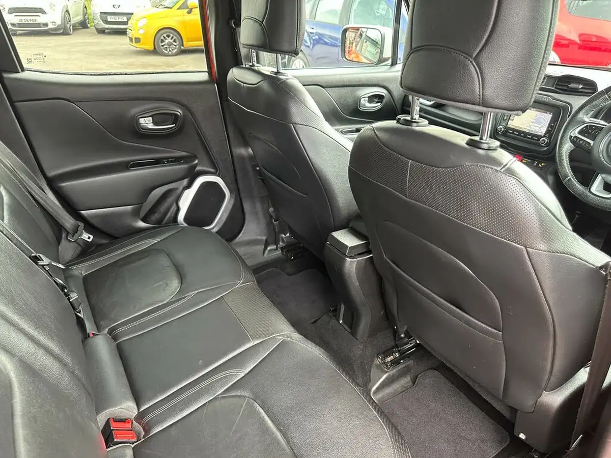 2015-jeep-renegade-16td-limited-big-51