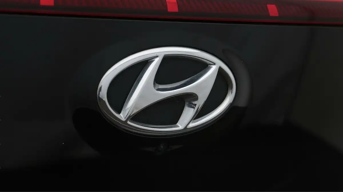 2022-hyundai-bayon-10-t-gdi-se-connect-dct-big-22