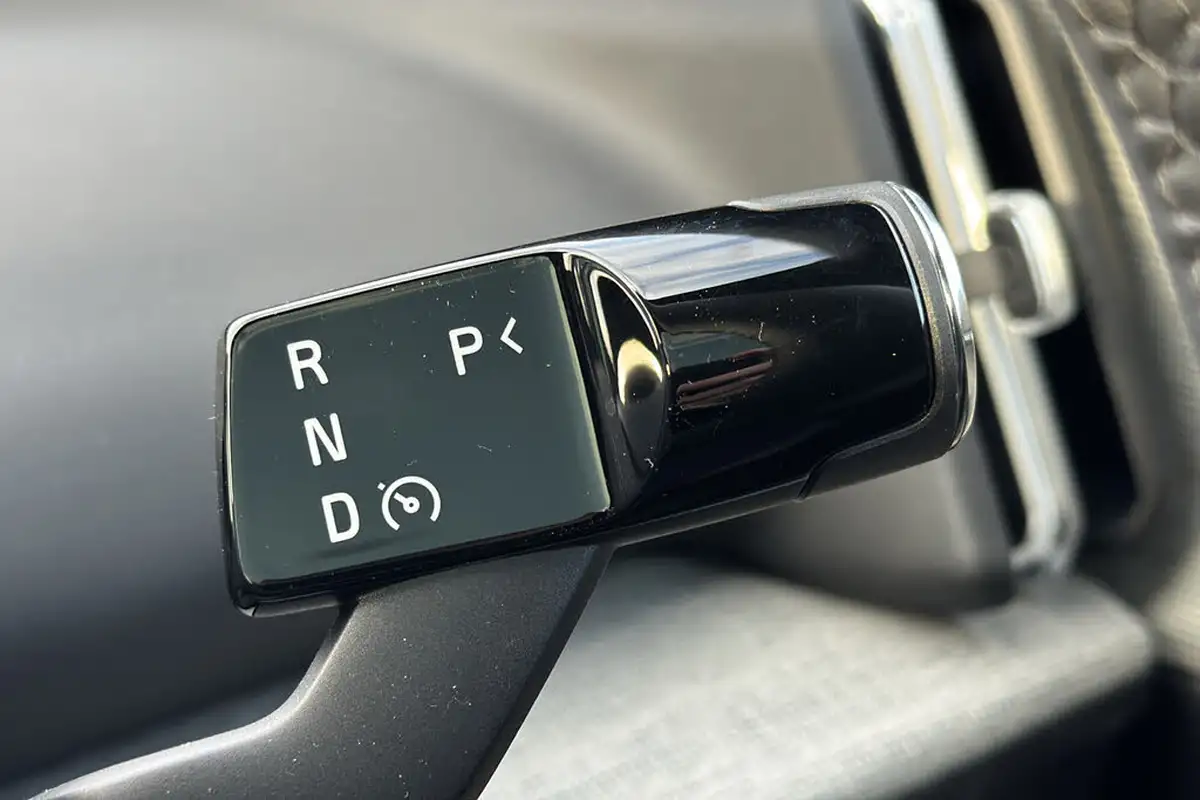 2024-volvo-ex30-e-twin-ultra-big-12
