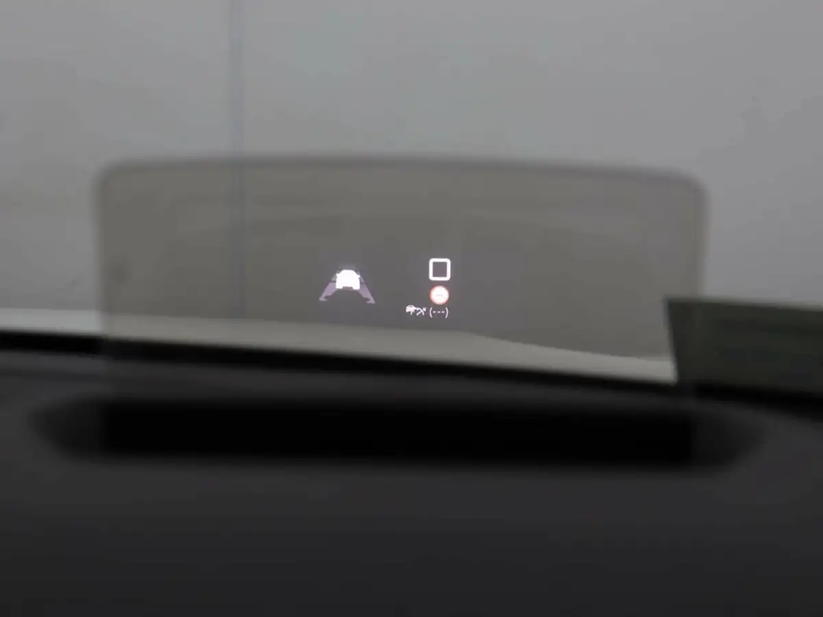 2024-citroen-c4-big-40