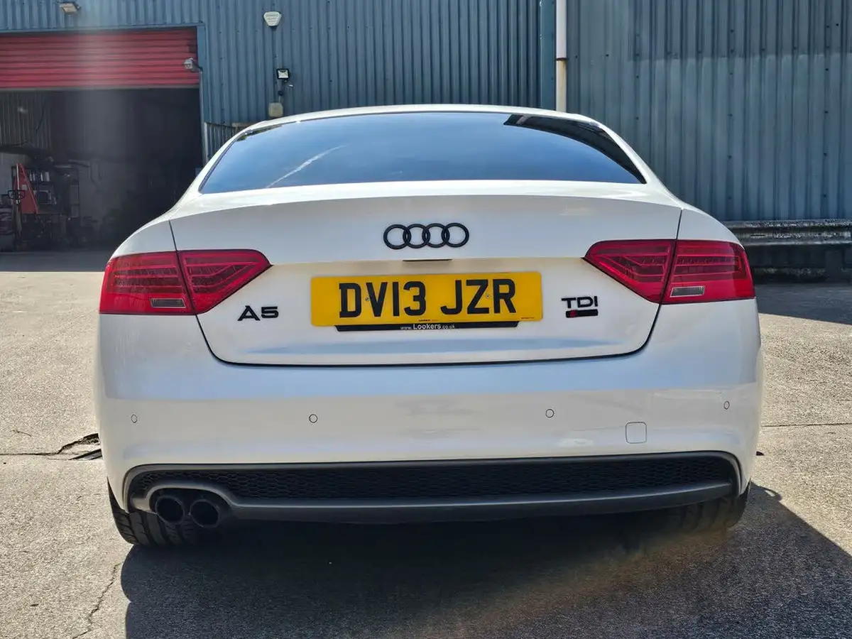 2013-audi-a5-20td-black-edition-177ps-coupe-2d-big-26