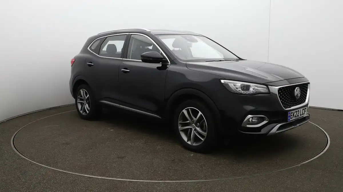 2022-mg-hs-15t-gdi-excite-162ps-big-1