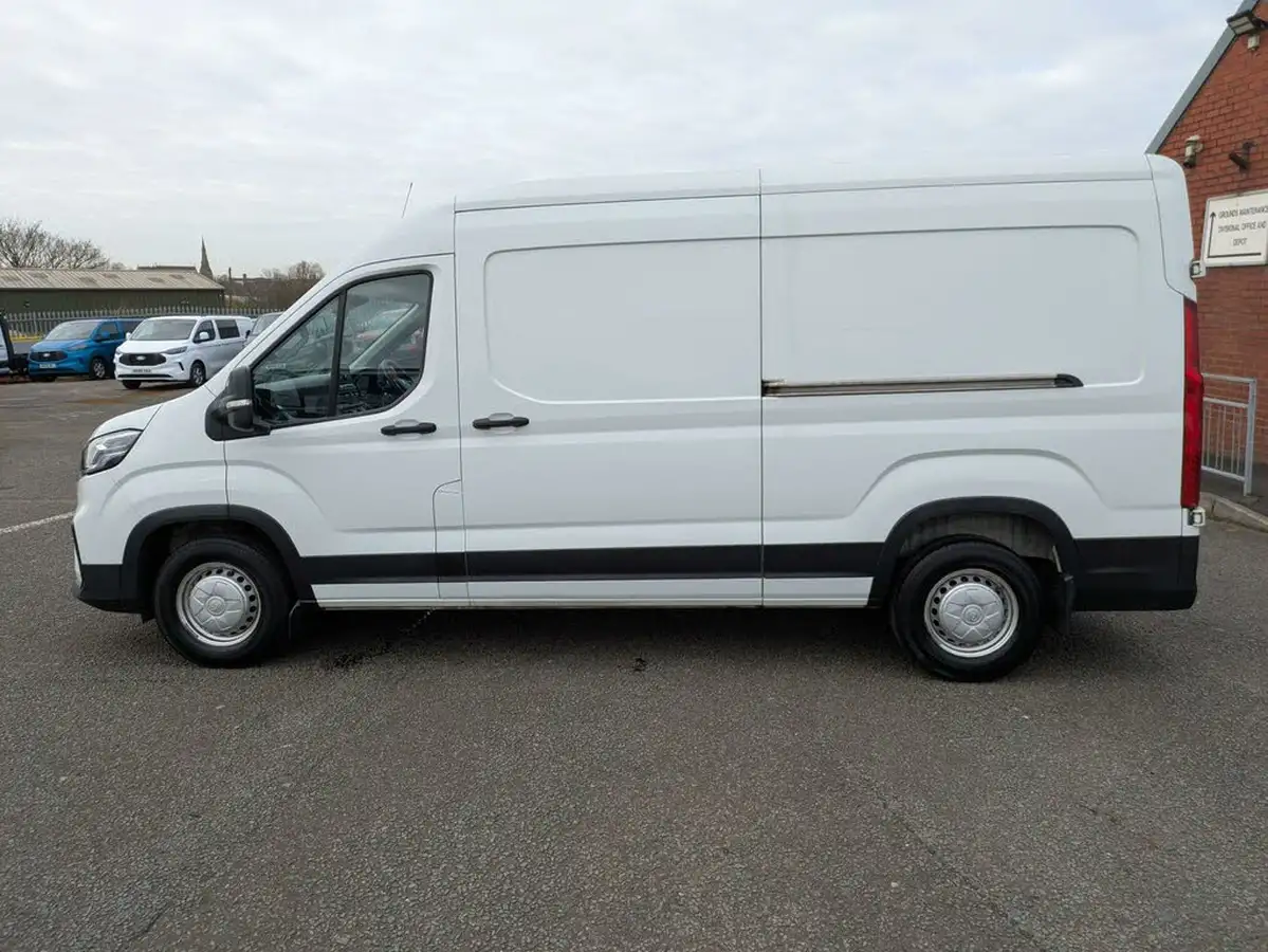 2022-maxus-deliver-9-20tdi-l3h2-big-3