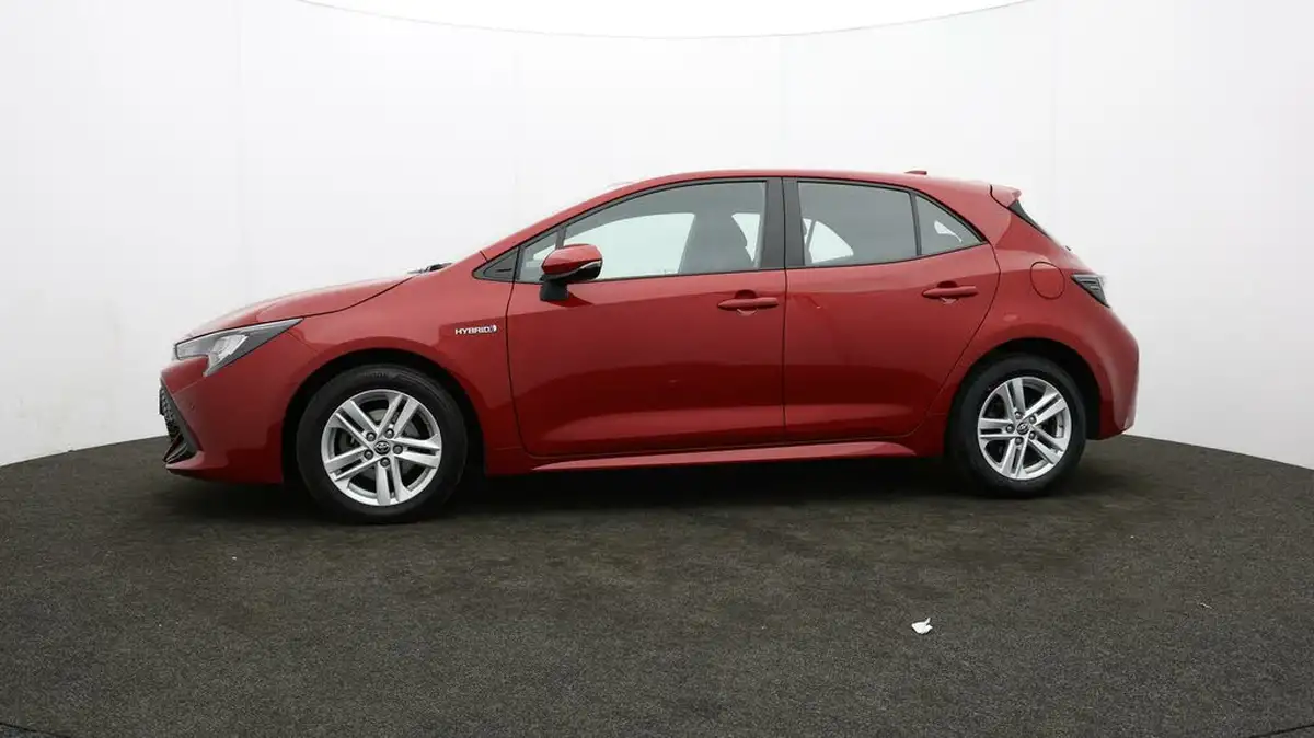 2022-toyota-corolla-18-vvt-i-icon-tech-trk-hatchback-5d-big-66