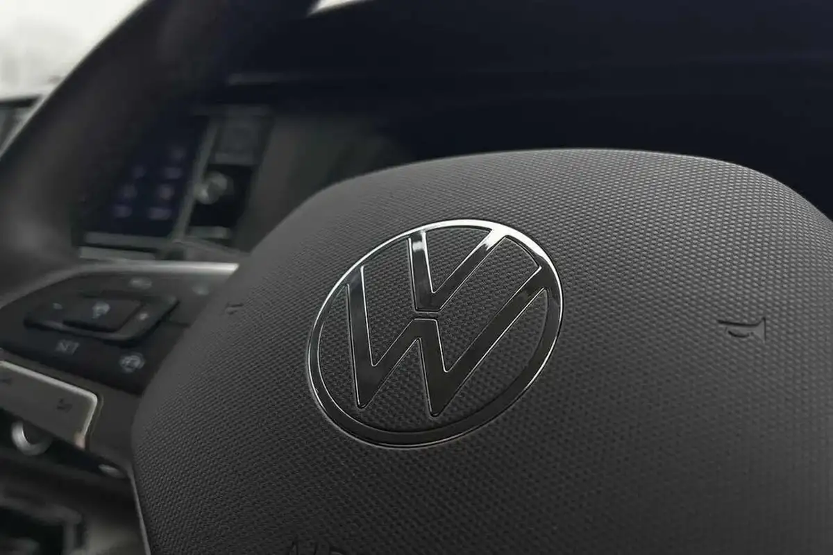 2024-volkswagen-transporter-big-44