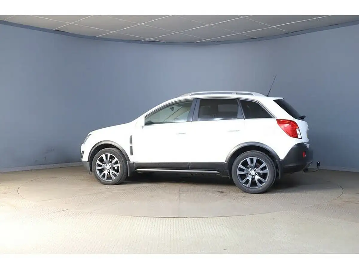2013-vauxhall-antara-22cdti-se-nav-184ps-awd-auto-big-4