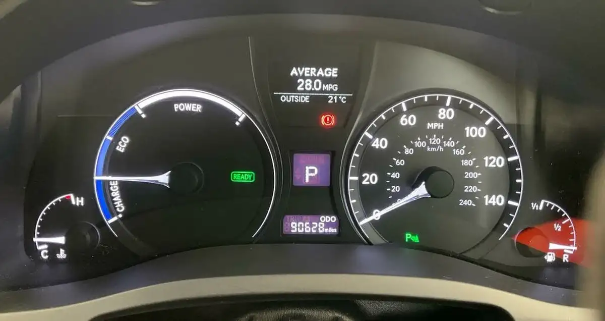 2014-lexus-rx-450h-35-advance-sun-big-5