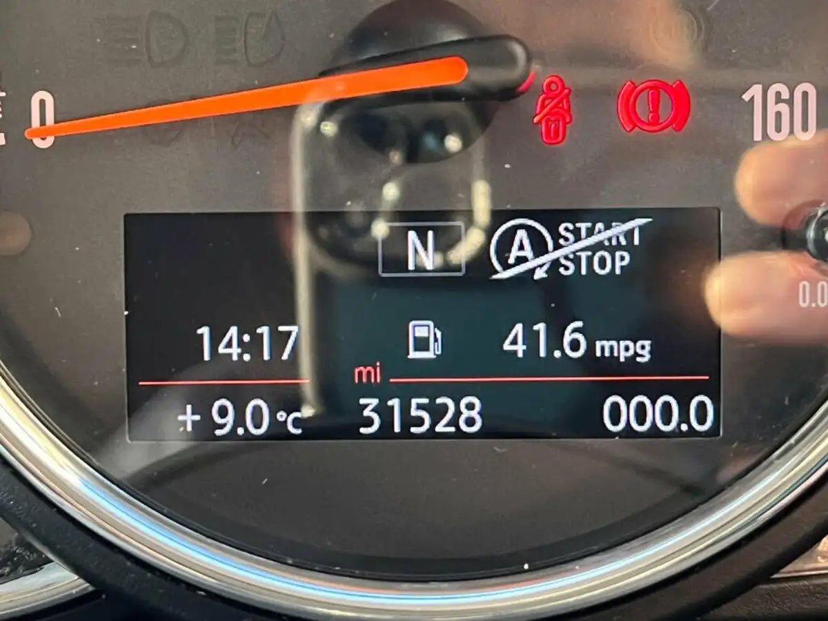 2018-mini-cooper-15-cooper-series-ii-ss-hatchback-3d-big-21