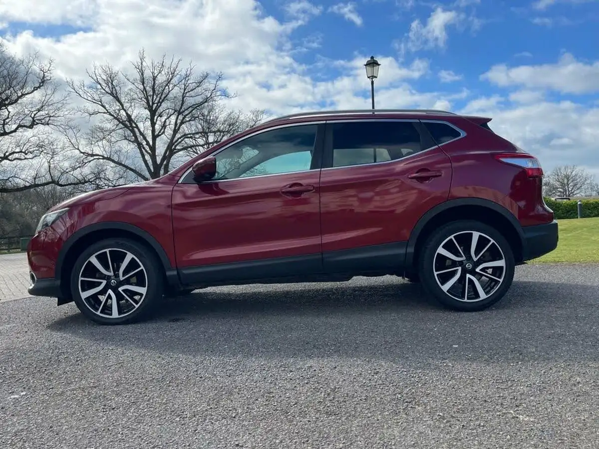 2017-nissan-qashqai-16dci-tekna-xtronic-cvt-big-10