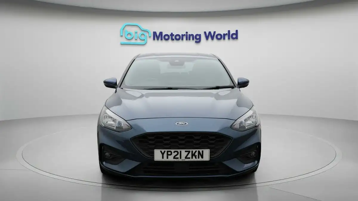 2021-ford-focus-15-st-line-edition-hatchback-big-2