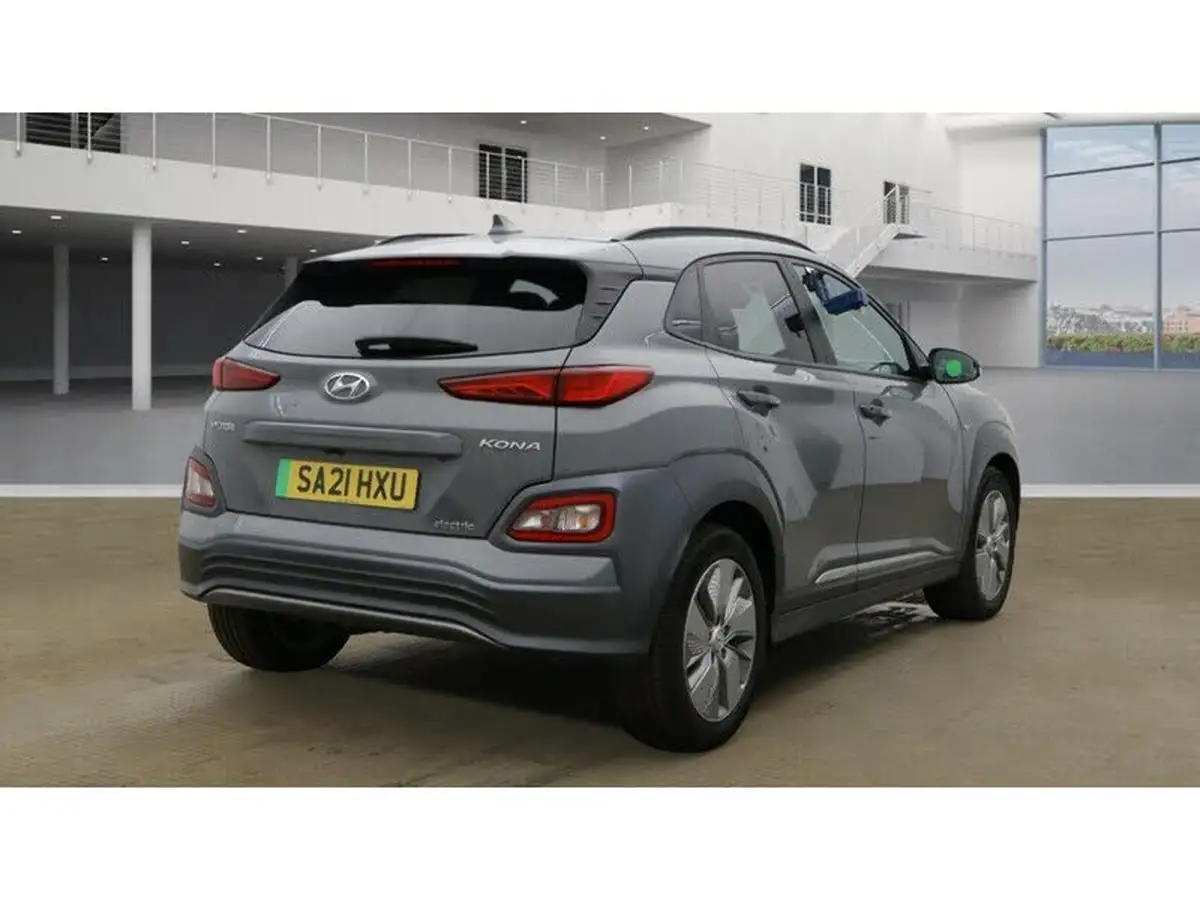 2021-hyundai-kona-e-premium-204ps-big-5